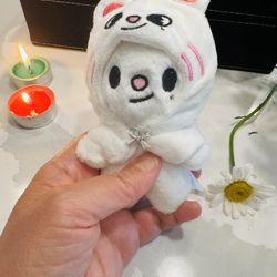  White Stray Kids SKZOO Plush Keychain,Detachable Cape Doll Clothe