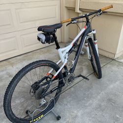 Trek HiFi Deluxe 29er Mountain Bike XL