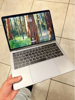 MacBook Pro 13 INCH