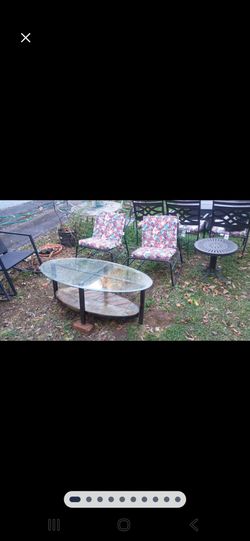 Coffee table 48 x 20 n 18 Inch tall