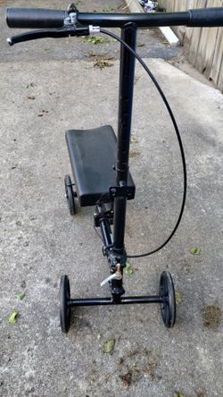 4 Wheel knee scooter
