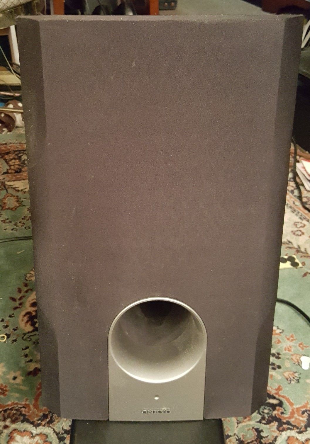 Onkyo SKW-240 powered Subwoofer