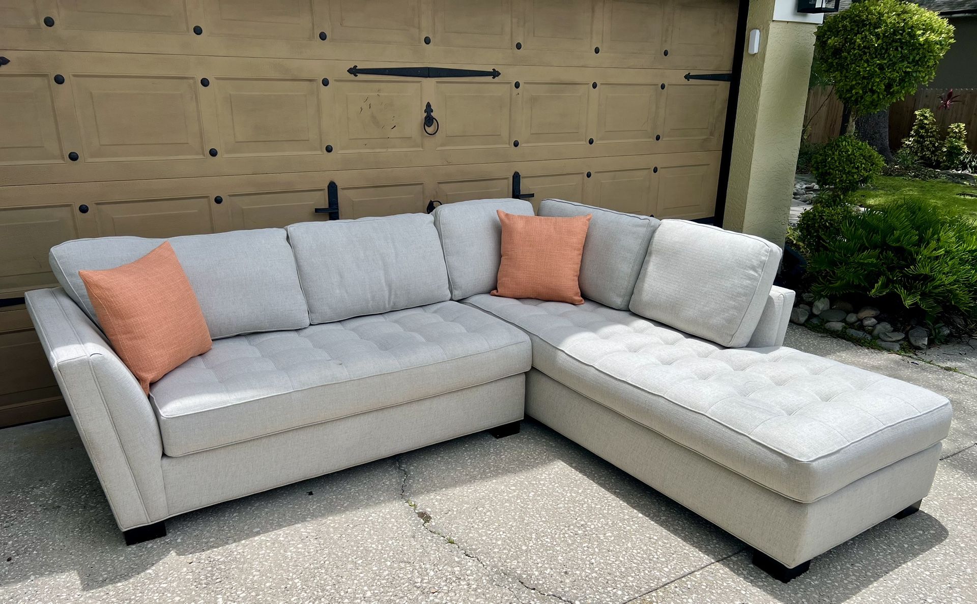 ✨ Sectional Sofa ✨