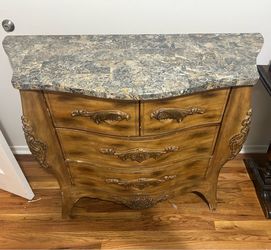 Vintage French-Style Ornate Bombe Chest / Entryway Commode