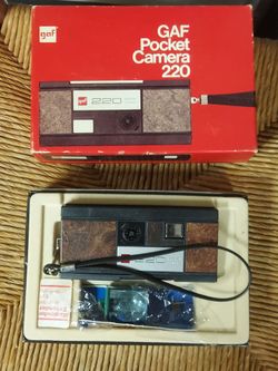 Vintage gaf 220 pocket camera in box