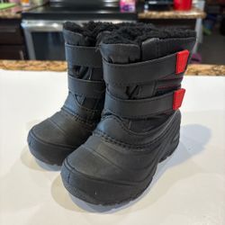 Toddler Kids Size 8 Snow Boots