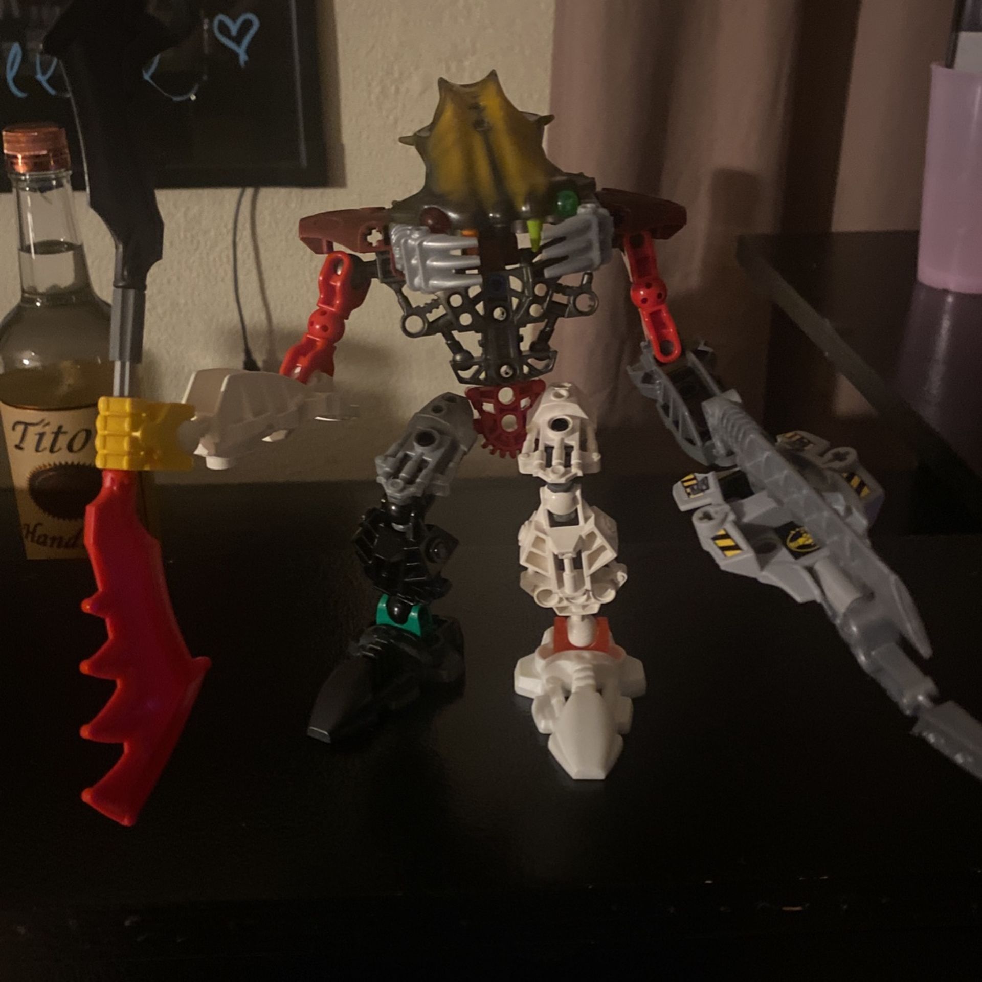 Lego Bionicle (Carapar)