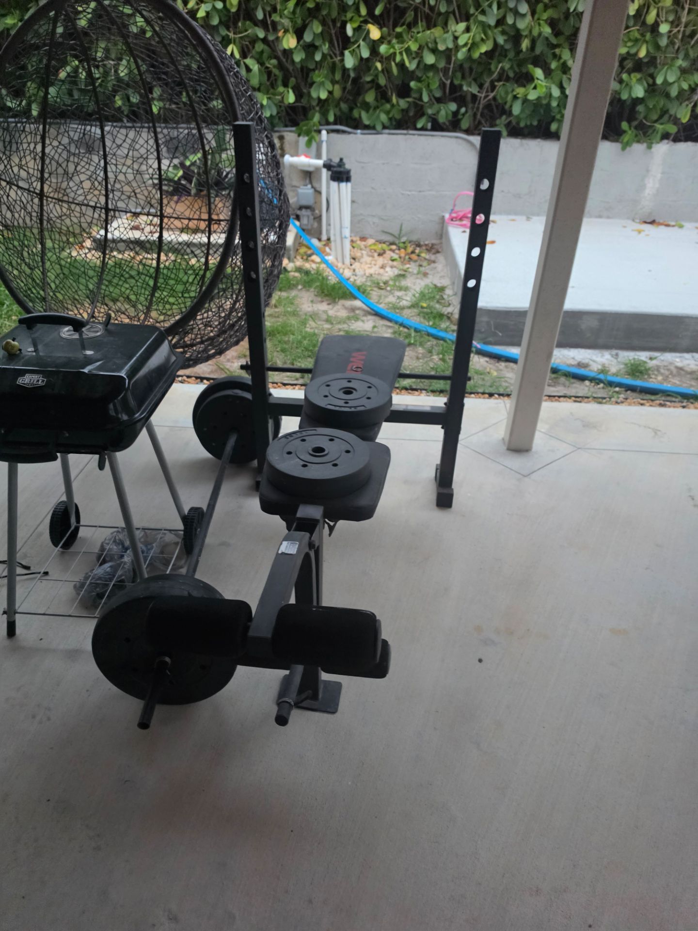 Free work oit bench for Sale in Homestead, FL - OfferUp