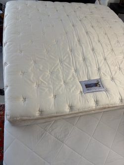 Serta Perfect Sleeper king mattress