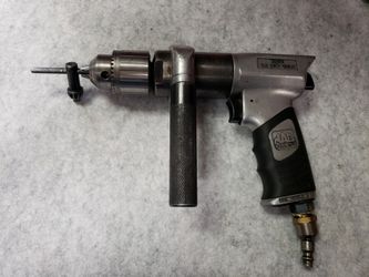 MAC Tools Air drill.