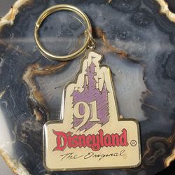 Vintage 1991 Disneyland Keychain