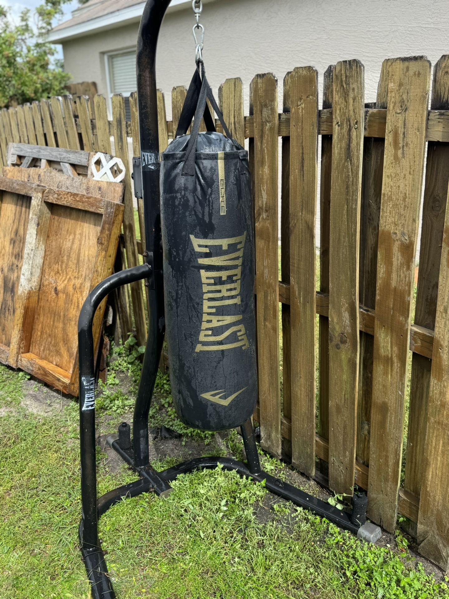 EVERLAST BOX