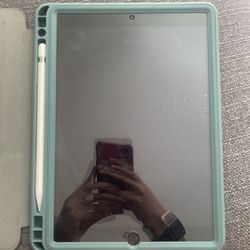 iPad Generation 7 With Apple Pencil And Case 