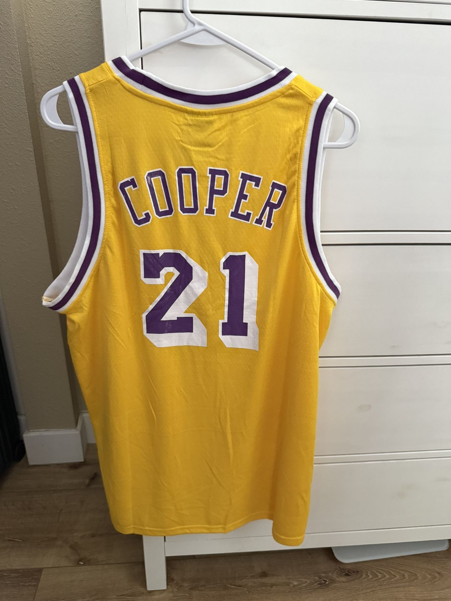 Cooper Lakers Retirement Jersey XL