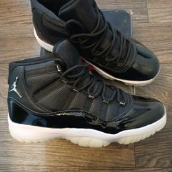 Jordan 11s Size 8.5 
