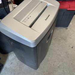 Paper Shrreder 