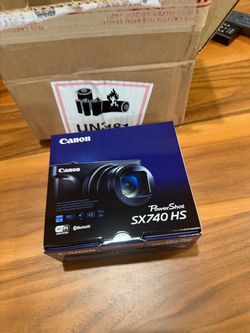 Canon PowerShot SX740 HS