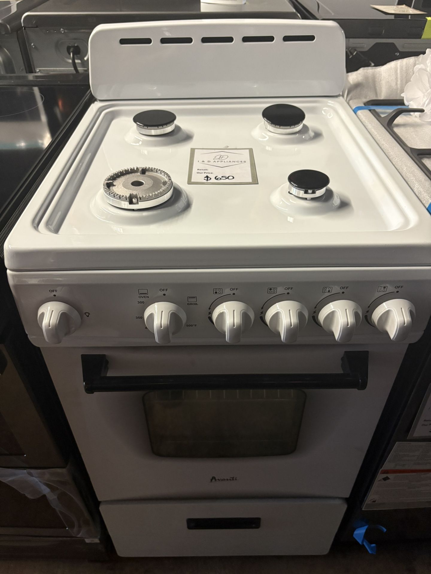20” Avanti Gas Stove