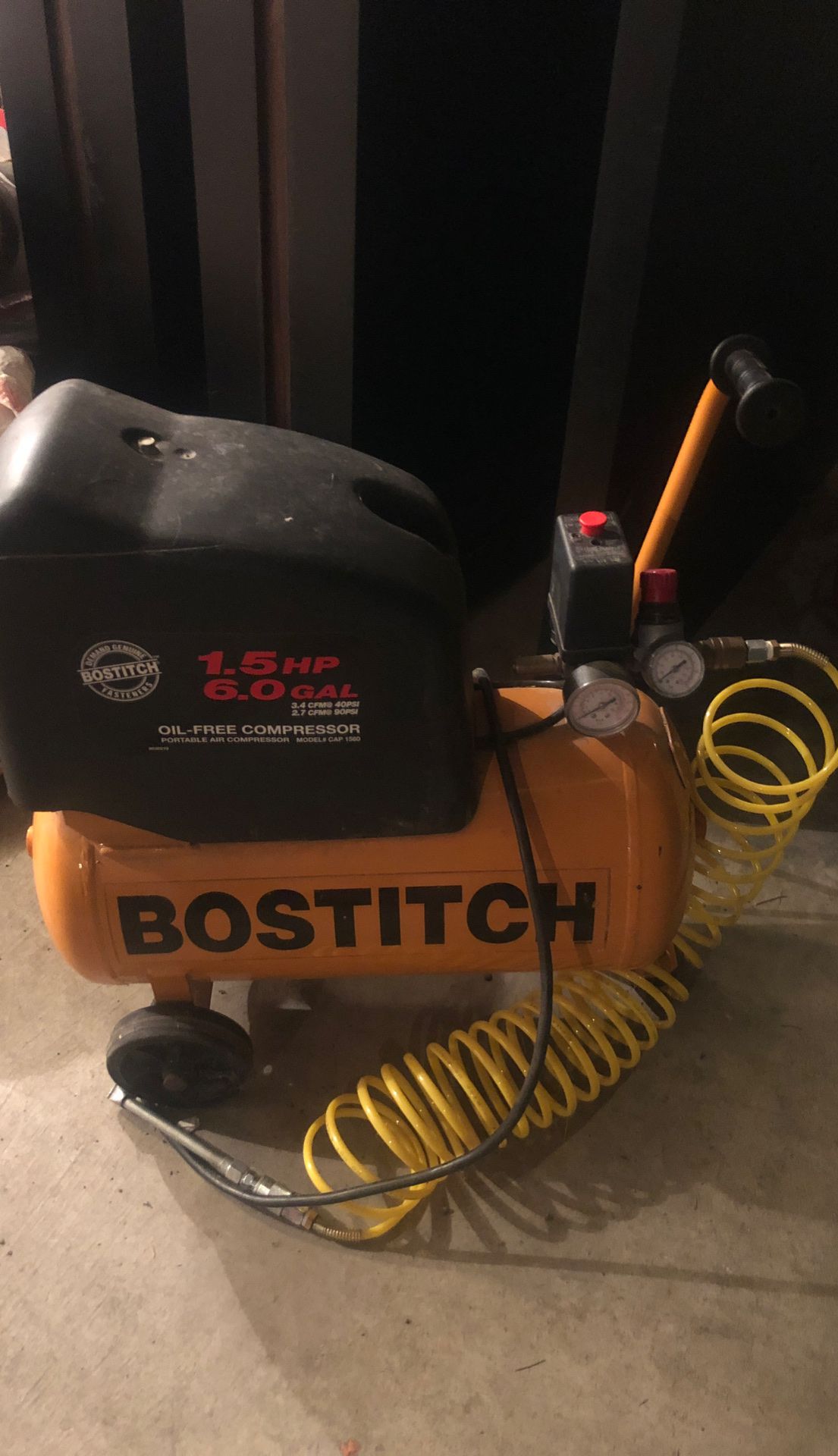 bostitch 1.5 hp 6 gallon air compressor
