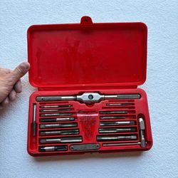 Snap-on TD-2425 Tap & Die Set