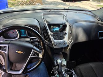 Like New Equinox Chevrolet new items COLD AC