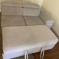 Section, Pull Out Bed & Ottoman