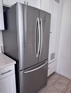 Samsung Stainless Steel Depth French Door Refrigerator