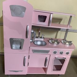 Kitchen for girls