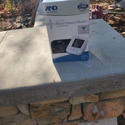 Blood Pressure Monitor 