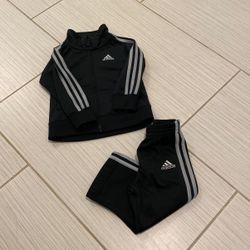 Baby adidads track Outfit