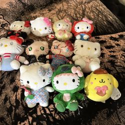 Hello Kitty / Sanrio Plushies