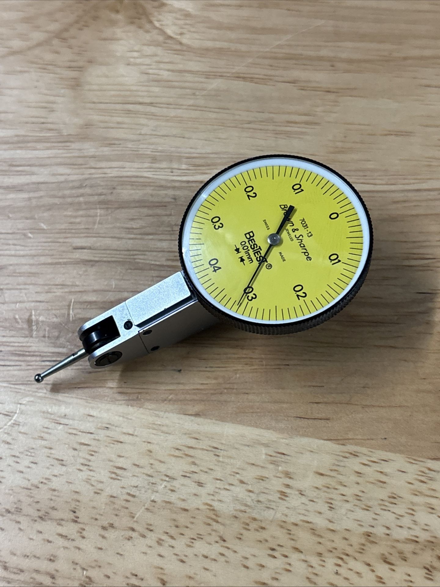 BROWN & SHARPE SWISS PRECISION BESTEST DIAL TEST INDICATOR MODEL 7031-13 0.01MM 