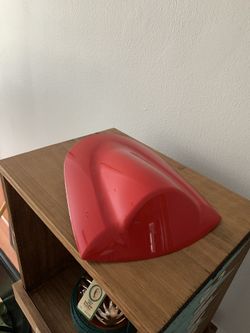 Gsxr-600 seat cowl