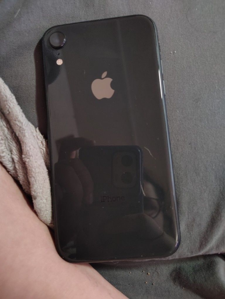 iPhone Xr Unlock