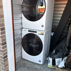 Whirlpool/Washer dryer