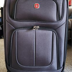 SWISSGEAR Sion Softside 21 inch Carry-On Spinner Suitcase Luggage