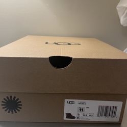 UGG , Size 11M Toddler 