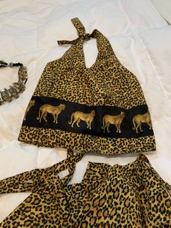 African costume With Necklace