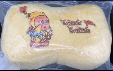 POP MART Twinkle Twinkle Neck Pillow