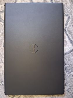 Dell Laptop Inspiron 3530 Windows 11