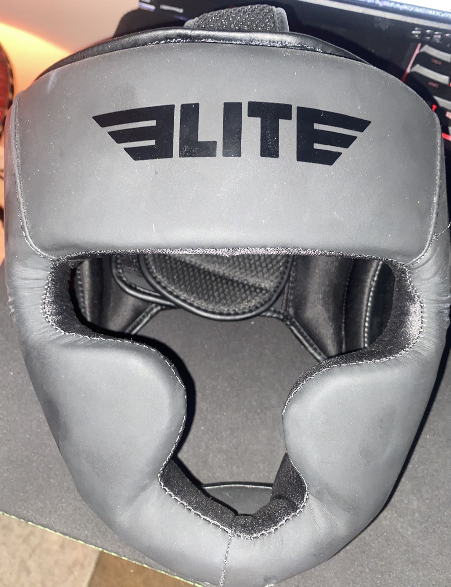 Elite Sports Black boxing headgear