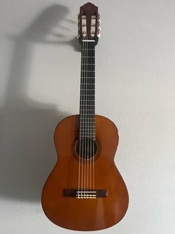 Yamaha CGS102A 1/2 Size Classical Guitar