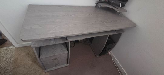 Desk 47 inch ( desk only)