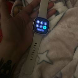 1 Week Used Fitbit sense 2