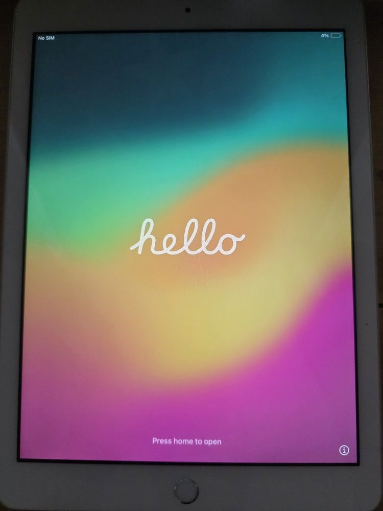 Apple iPad 6th Gen (Like New)