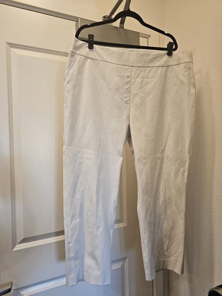 NEW - Spanx White Pants - size 3X