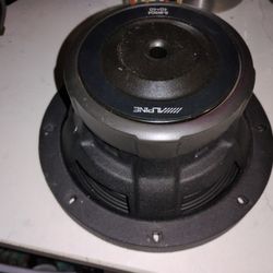 ALPINE SW8D4.   8in Sunwoofer