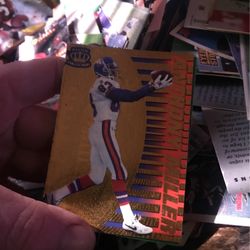 OVER 2000 BASEBALL BASKETBALL HOCKEY CARDS 