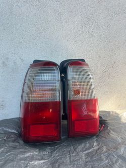 3rd Gen 4Runner Taillights
