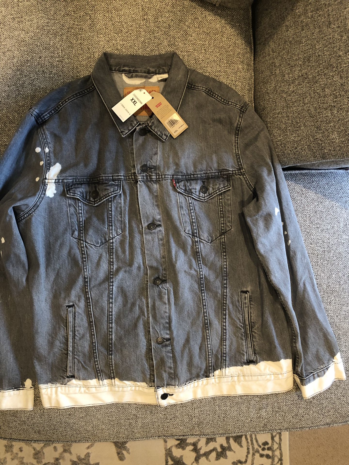 Levi’s trucker jacket xxl